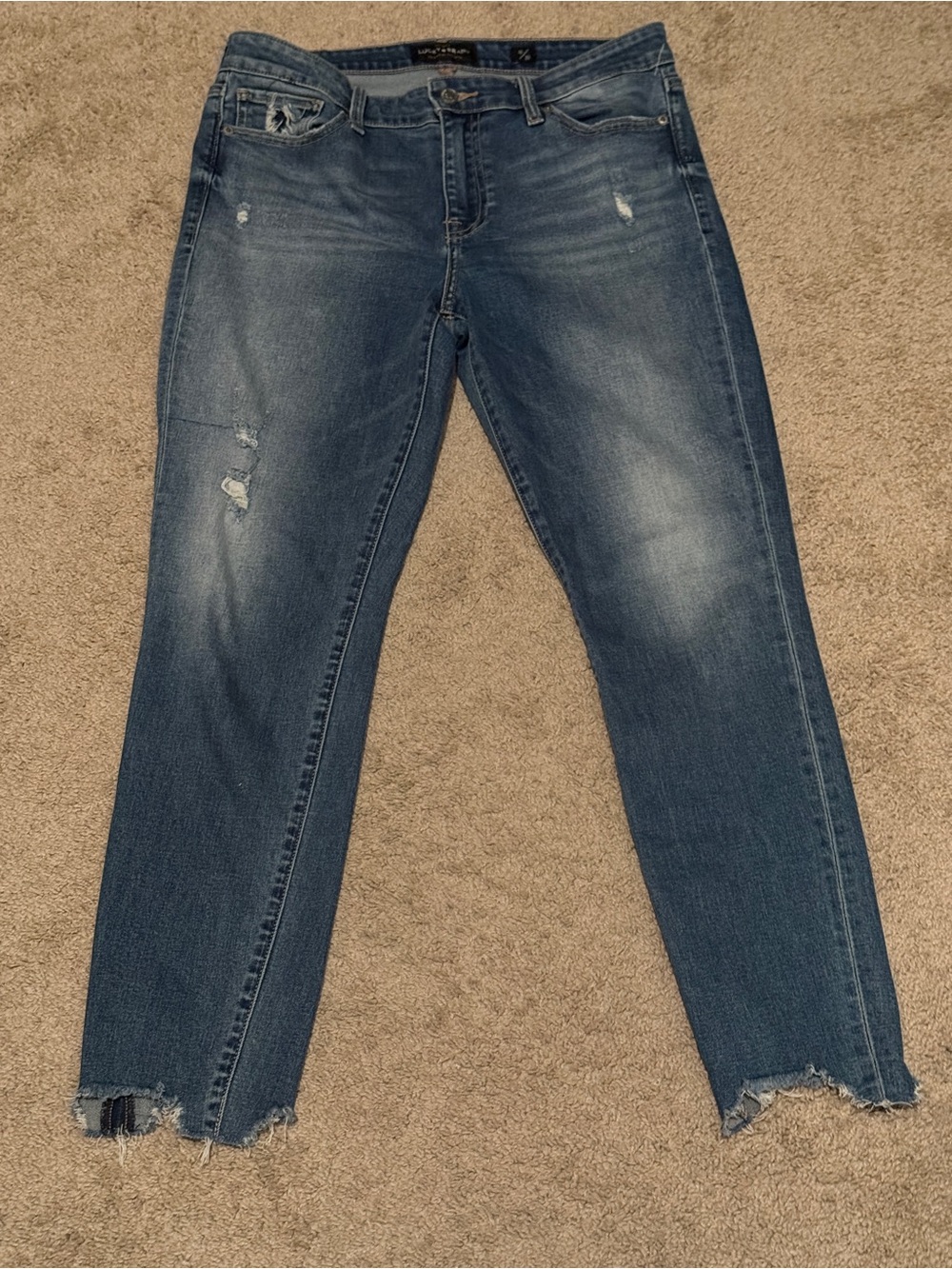 NWOT Lucky Brand Ava Skinny Jeans Women’s Size 30 Distressed Raw Hem